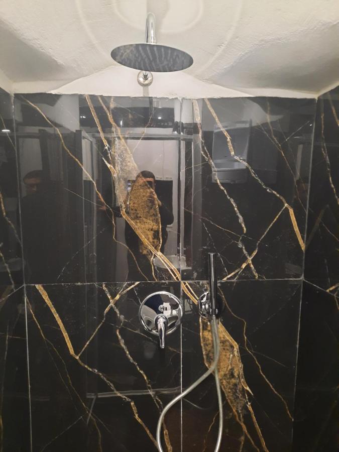 Casa Suite Del Cardinale Наполи Екстериор снимка