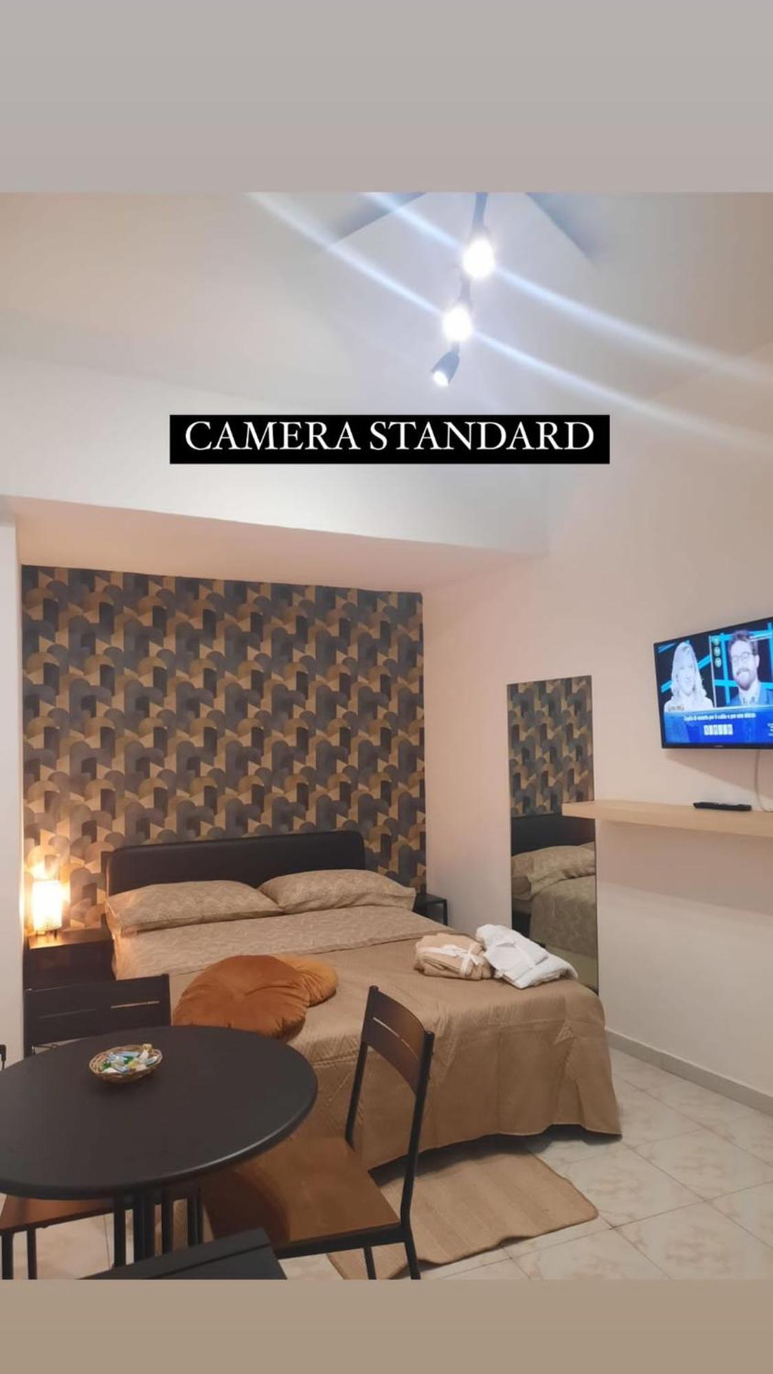 Casa Suite Del Cardinale Наполи Екстериор снимка